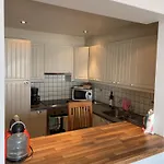 Happy In - Lovely With Seaview At The Lejlighed